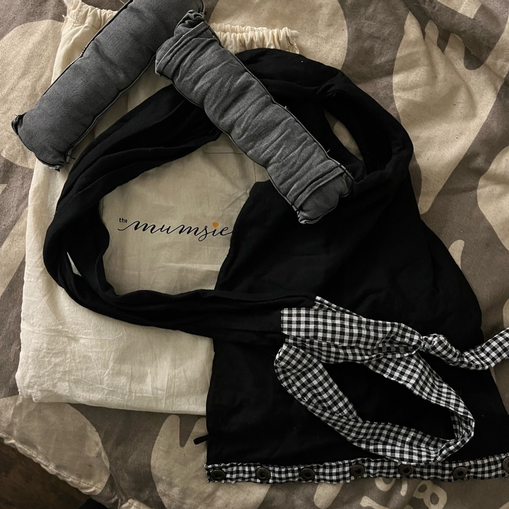 SOLD ON DIFFERENT SITE MUMSIE baby carrying overalls